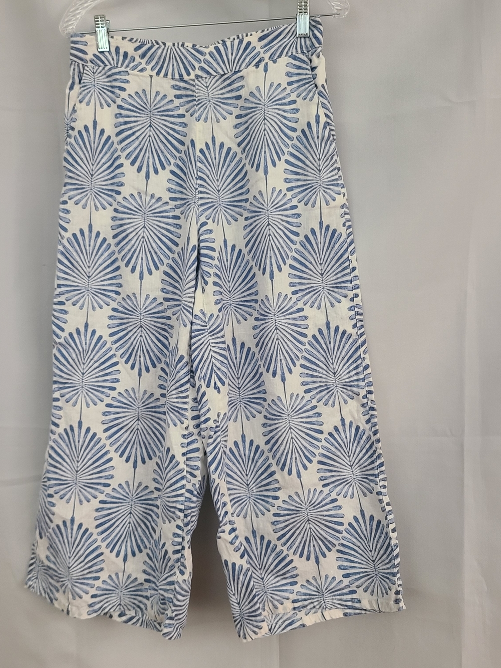 Joie M Blue White 100% Linen Tropical Lightweight Cruise Vacation Cropped Pant